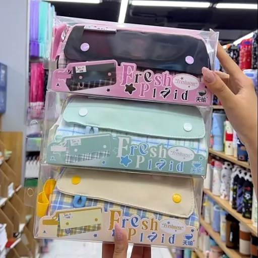 Rebus Multi-compartment pencil case