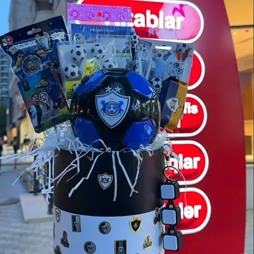 Rebus Football fan gift bouquet